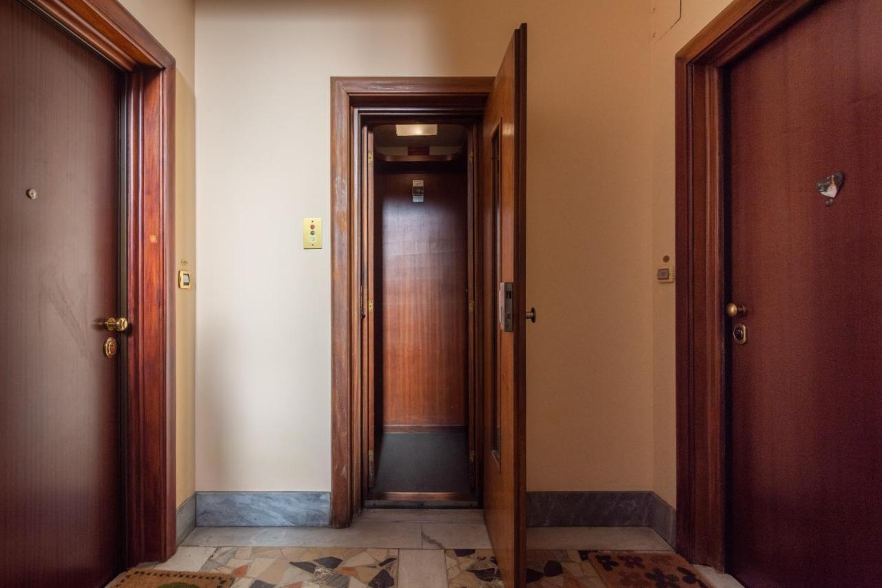 Toc-Toc Apartment A 10 Min Dall'Ospedale Maria Vittoria Turin Exterior foto